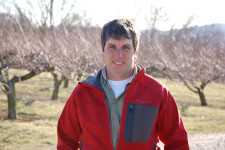 Russell Holmberg, Holmberg Orchards