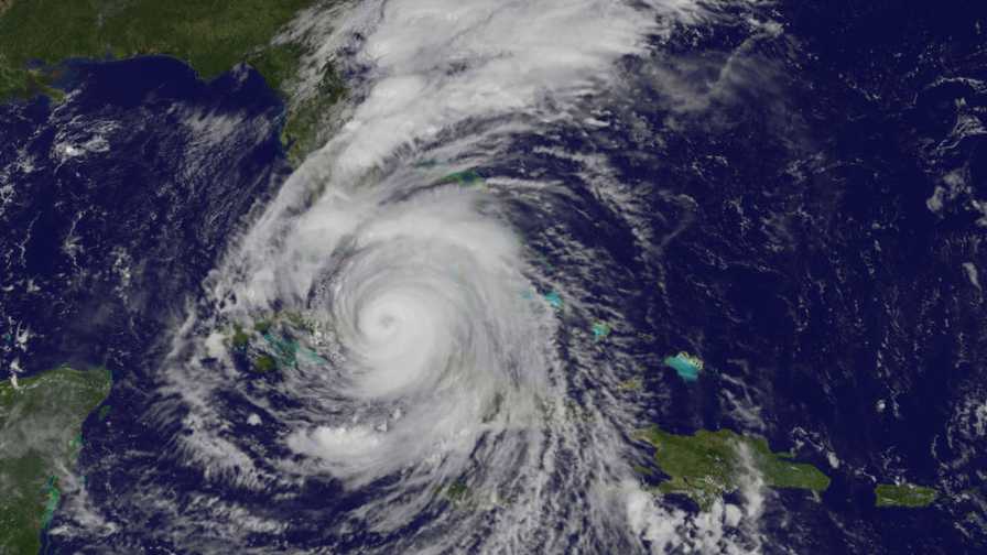Hurricane Irma starting to encroach on South Florida