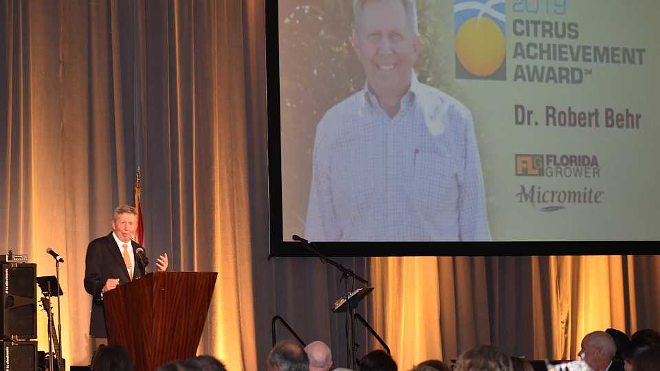 Bob Behr receives 2019 Citrus Achievement Award