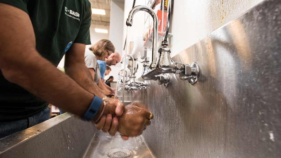 handwashing station wikimedia